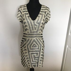 🚫🚫 SOLD🚫🚫 Parker Beaded Dress - Size M